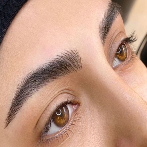 کاشت ابرو یا میکروبلیدینگ