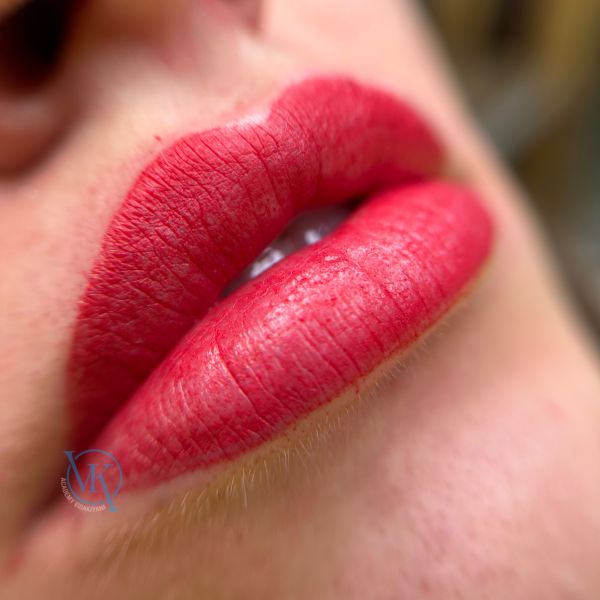 علت کبودی لب بعد از شیدینگ