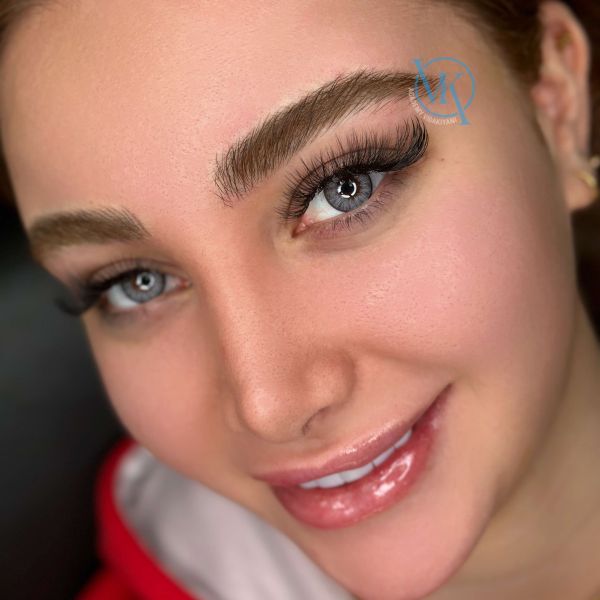 ابرو رنگی فیبروز